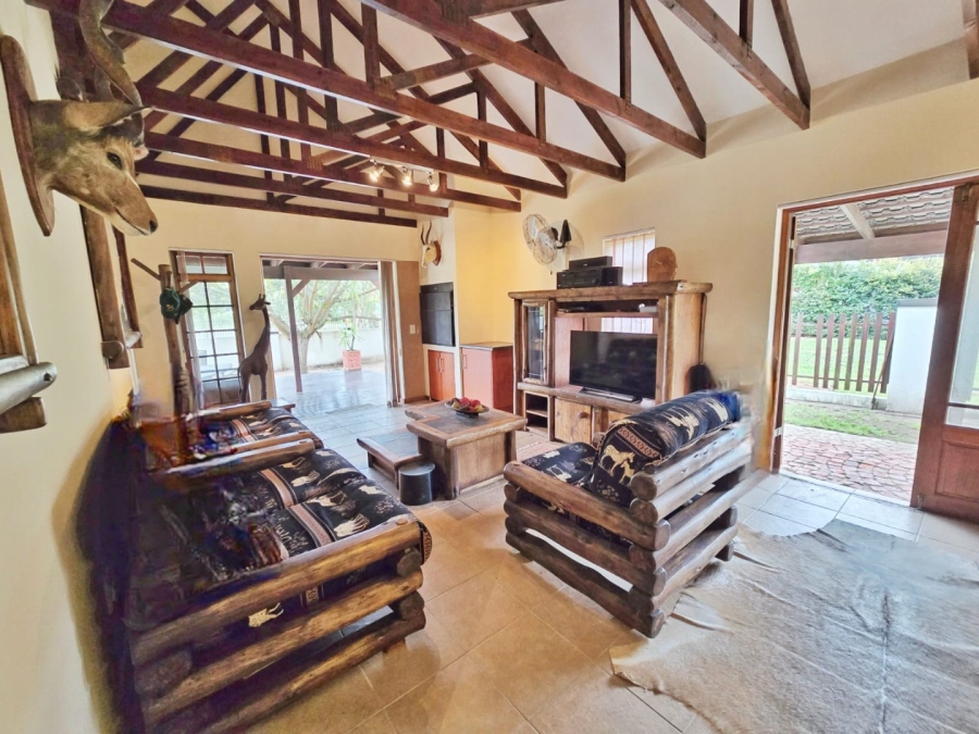2 Bedroom Property for Sale in Sedgefield Central Western Cape